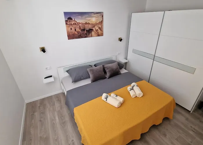 Summerhouse Liber * Mlini