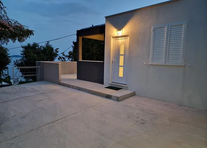 Summerhouse Liber Villa *