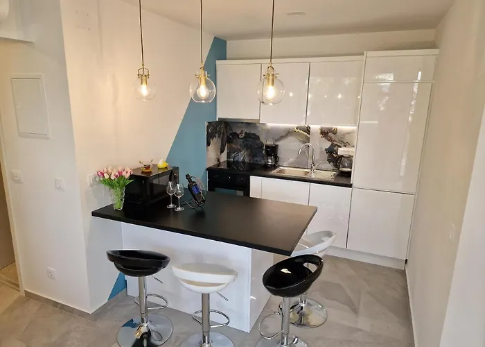 Summerhouse Liber Villa *